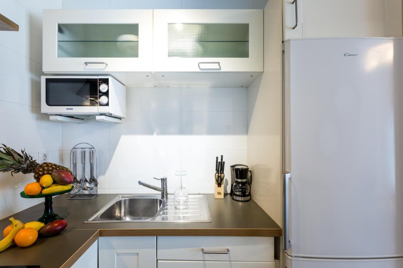 Apartamentos Rg Alameda De Hercules Sevilla Bagian luar foto